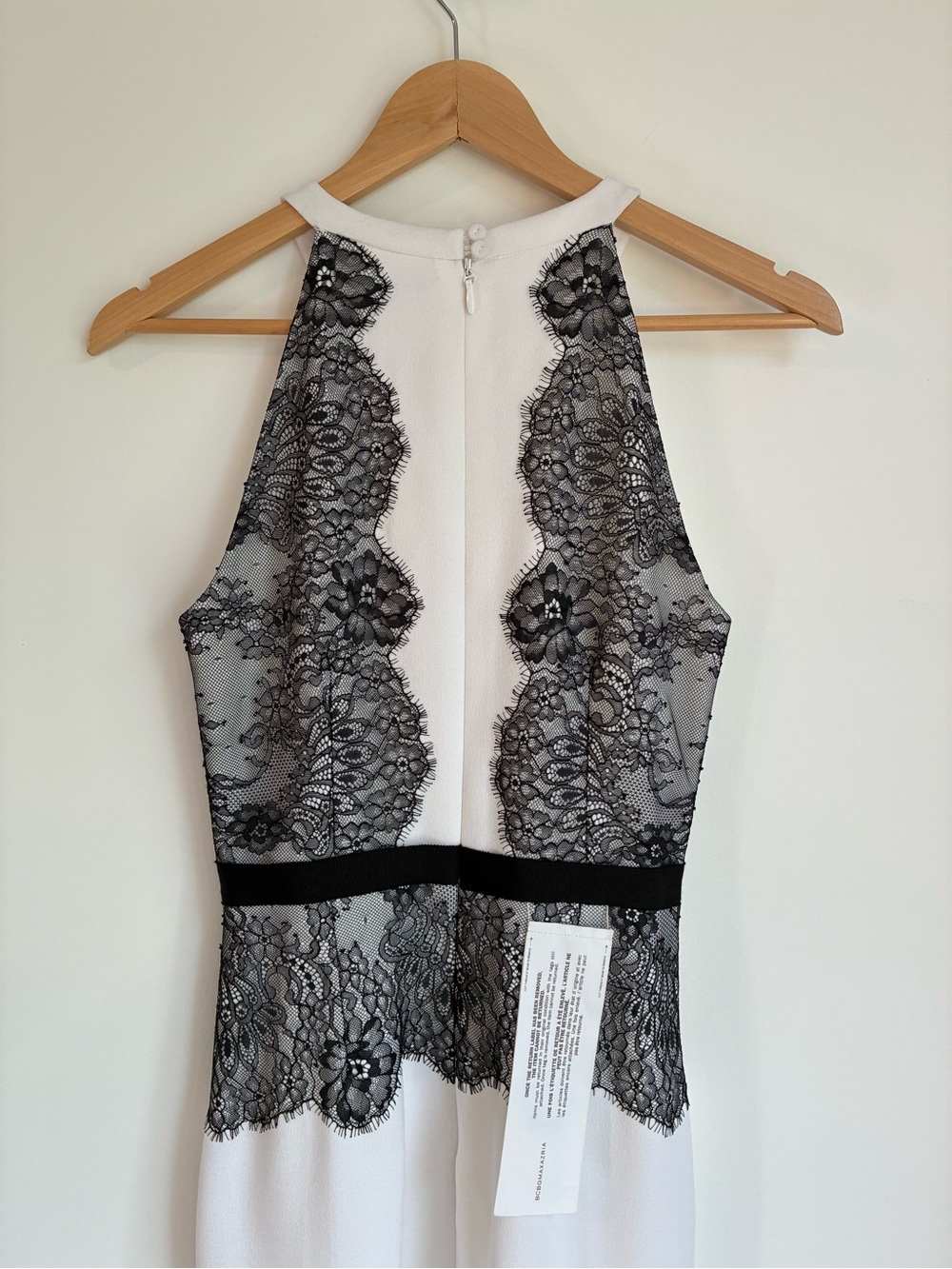NWT BCBGMaxAzria Georgianna Lace Bicolour Halter Maxi Gown 4 - Picture 4 of 16